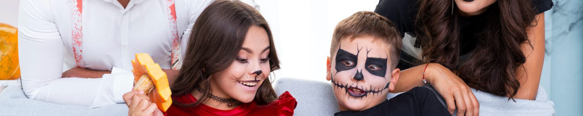 familia halloween viaje