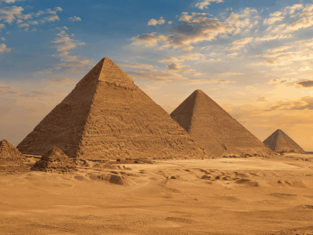 es seguro viajar a egipto